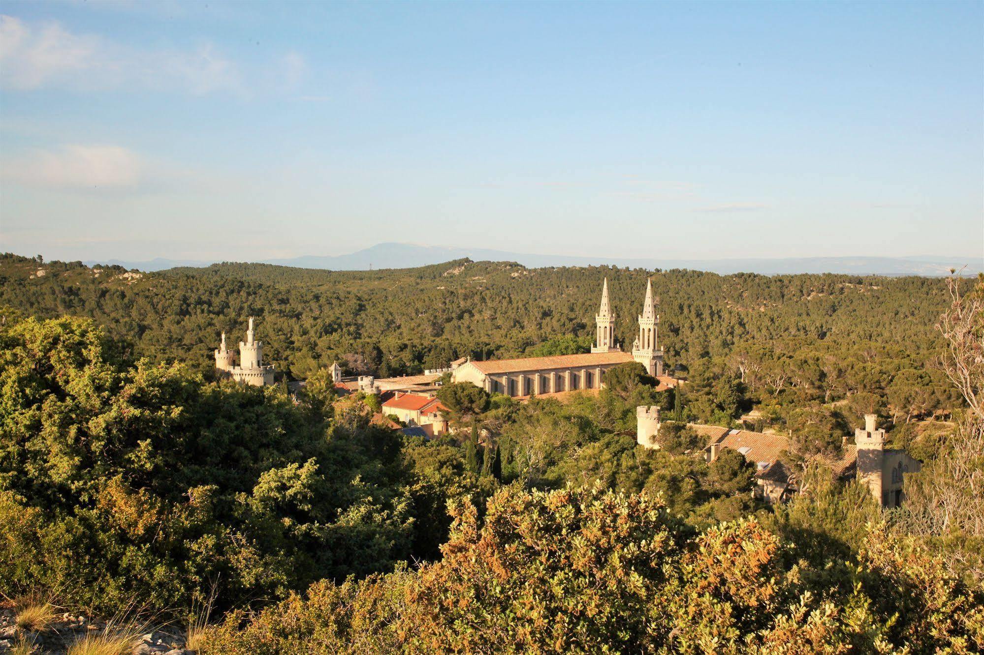 Hostellerie De L'Abbaye De Frigolet 格拉沃松 外观 照片