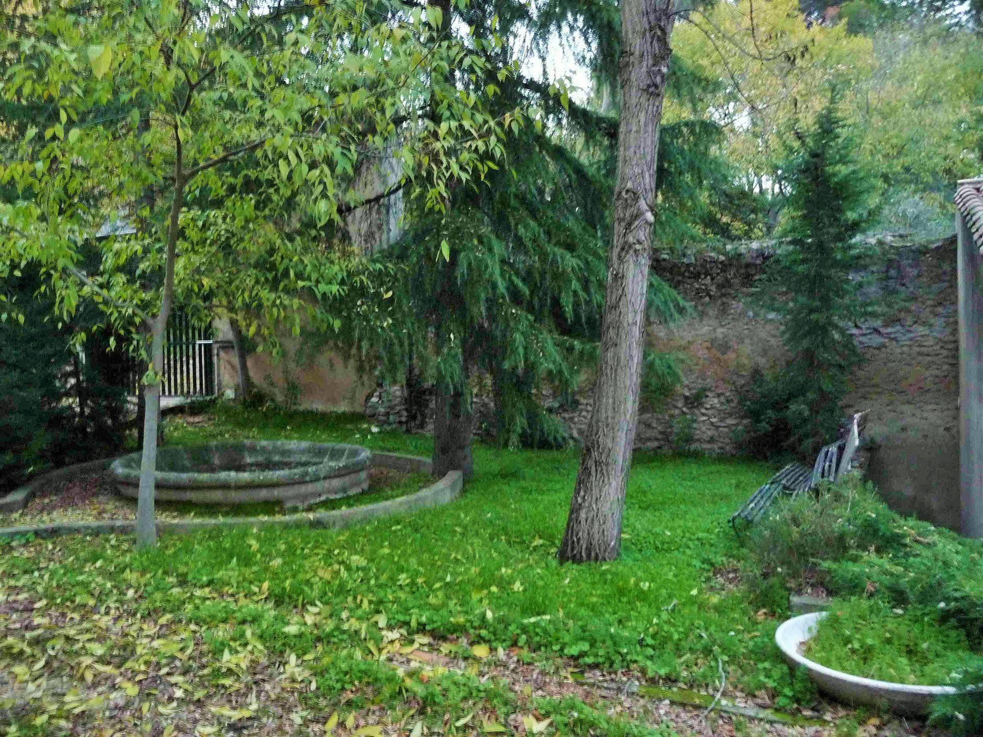 Hostellerie De L'Abbaye De Frigolet 格拉沃松 外观 照片